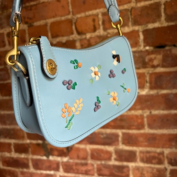 Blue COACH Swinger 20 with Leather Embroidery - Picture 7 of 10